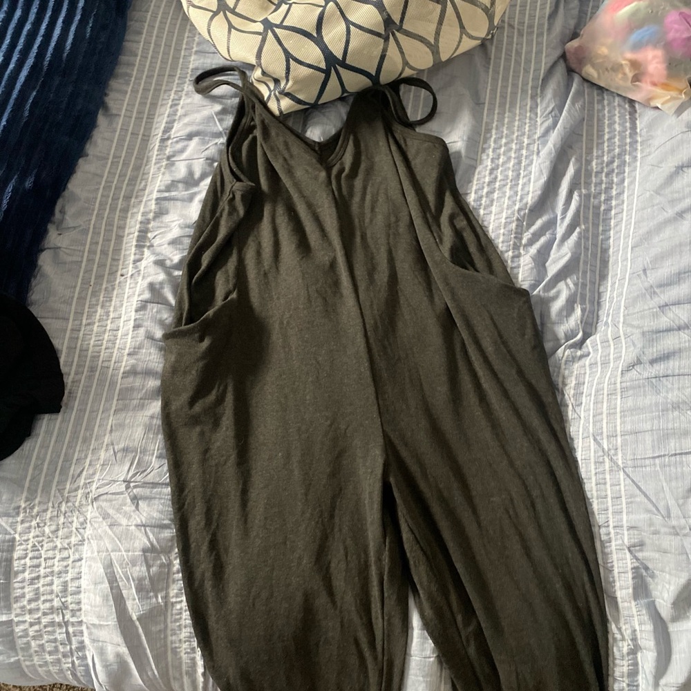 Gray jumpsuit sleeveless